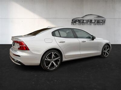 2024 Volvo S60 B5 Plus Dark Theme   - Photo 32 - Bountiful, UT 84010