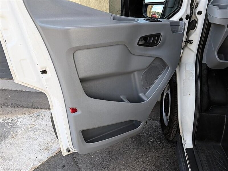 2017 Ford Transit 350 XL 12-Passenger - Photo 18 - Bountiful, UT 84010