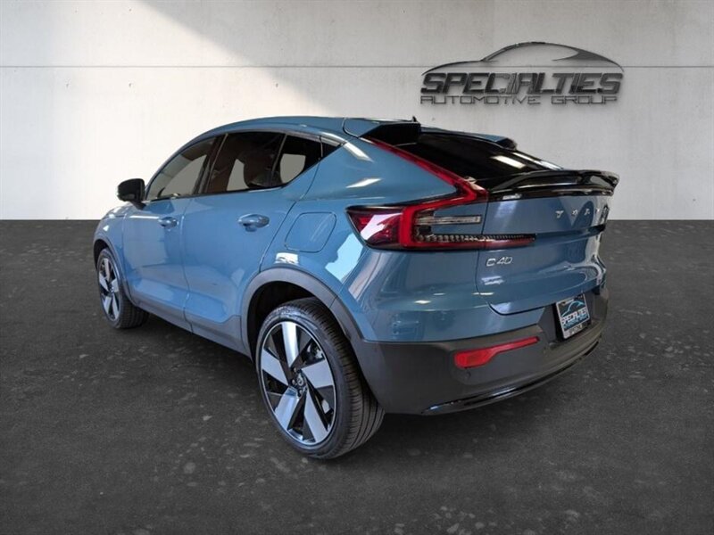 2023 Volvo C40 Recharge Twin Ultimate - Photo 8 - Bountiful, UT 84010