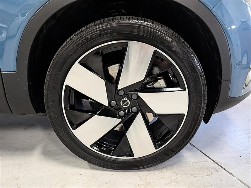 2023 Volvo C40 Recharge Twin Ultimate - Photo 12 - Bountiful, UT 84010