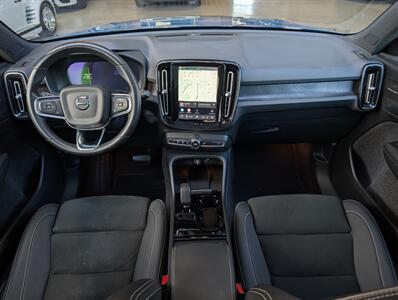 2023 Volvo C40 Recharge Twin Ultimate - Photo 3 - Bountiful, UT 84010