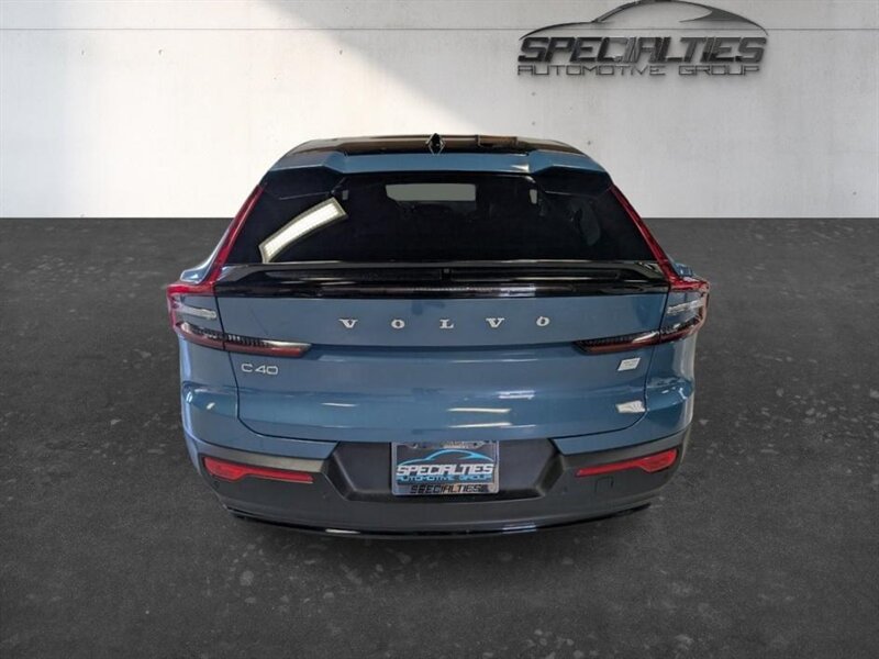 2023 Volvo C40 Recharge Twin Ultimate - Photo 9 - Bountiful, UT 84010
