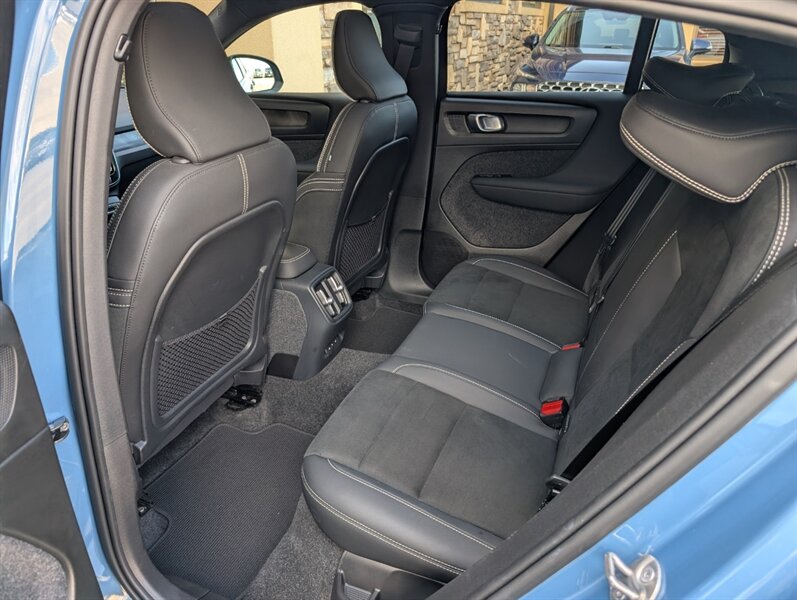 2023 Volvo C40 Recharge Twin Ultimate - Photo 24 - Bountiful, UT 84010