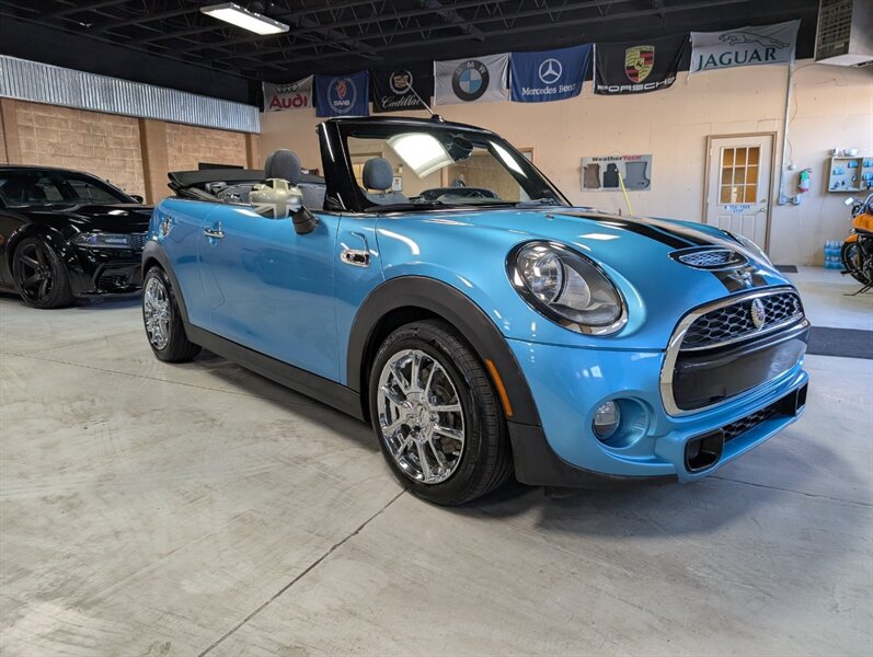 2016 MINI Cooper S Convertible   - Photo 1 - Bountiful, UT 84010