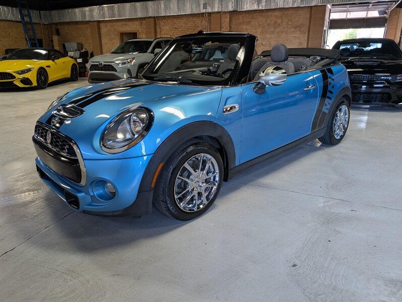 2016 MINI Cooper S Convertible - Photo 5 - Bountiful, UT 84010