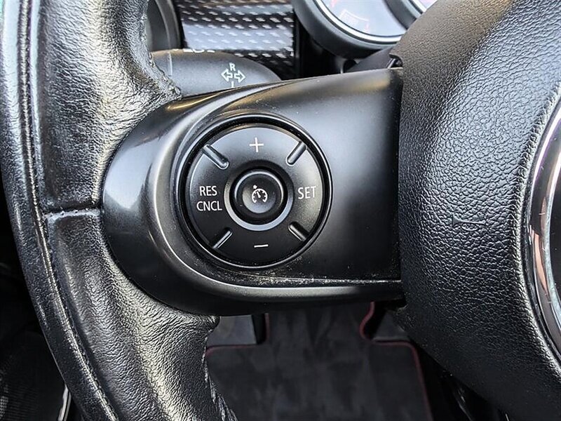 2016 MINI Cooper S Convertible - Photo 31 - Bountiful, UT 84010