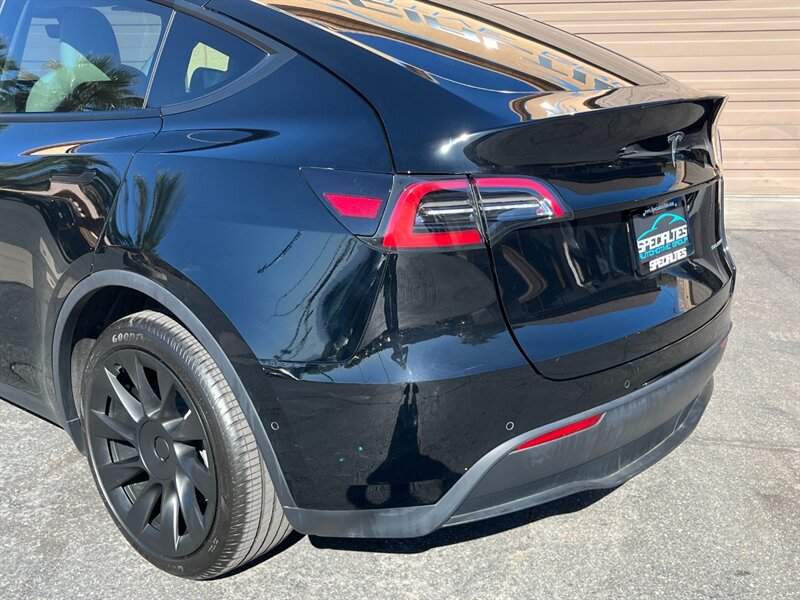 2022 Tesla Model Y Long Range - Photo 14 - St. George, UT 84770-2625