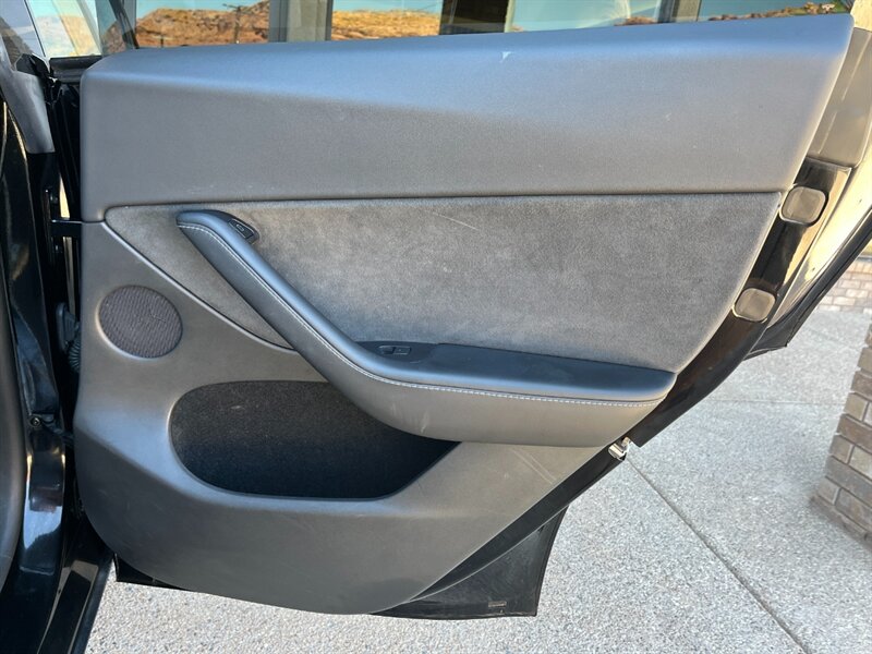 2022 Tesla Model Y Long Range - Photo 51 - St. George, UT 84770-2625