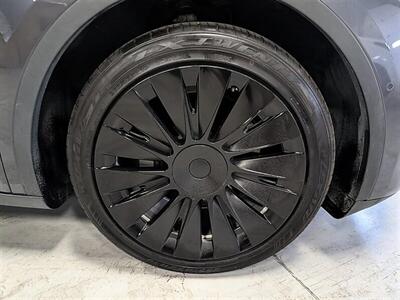 2021 Tesla Model Y Long Range w/ Acceleration Boost - Photo 12 - Bountiful, UT 84010
