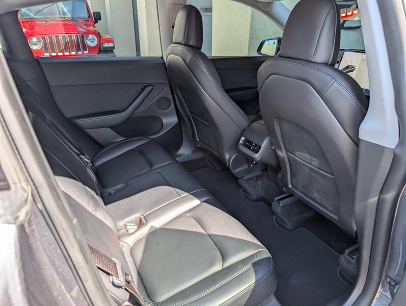 2021 Tesla Model Y Long Range w/ Acceleration Boost - Photo 28 - Bountiful, UT 84010