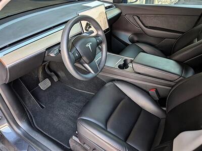 2021 Tesla Model Y Long Range w/ Acceleration Boost - Photo 2 - Bountiful, UT 84010