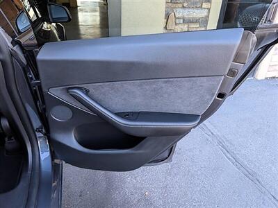 2021 Tesla Model Y Long Range  w/ Acceleration Boost - Photo 27 - Bountiful, UT 84010