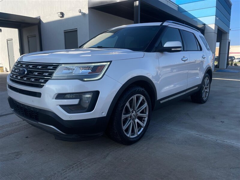 2016 Ford Explorer Limited   - Photo 1 - Donna, TX 78537