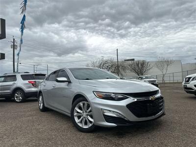 2021 Chevrolet Malibu LT   - Photo 2 - Weslaco, TX 78599