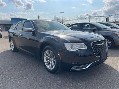 2016 Chrysler 300 C   - Photo 2 - Donna, TX 78537