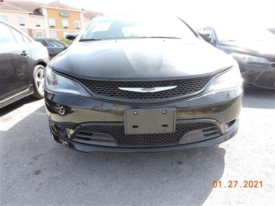 2016 Chrysler 200 S   - Photo 2 - Donna, TX 78537