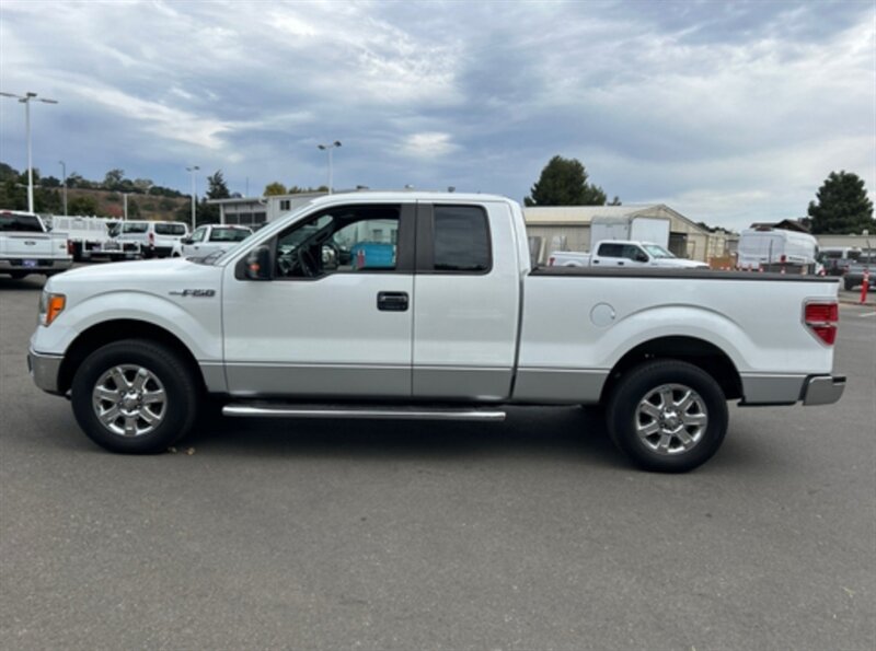 2013 Ford F-150 XLT photo 15