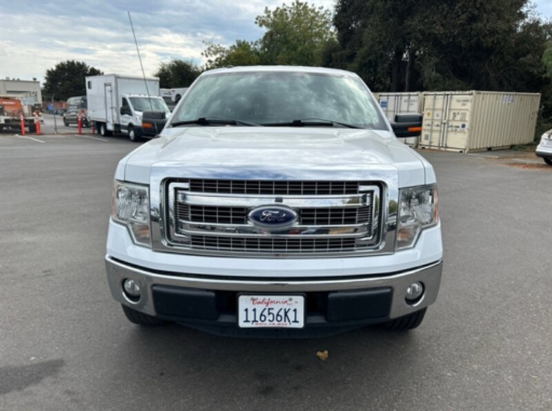 2013 Ford F-150 XLT photo 19