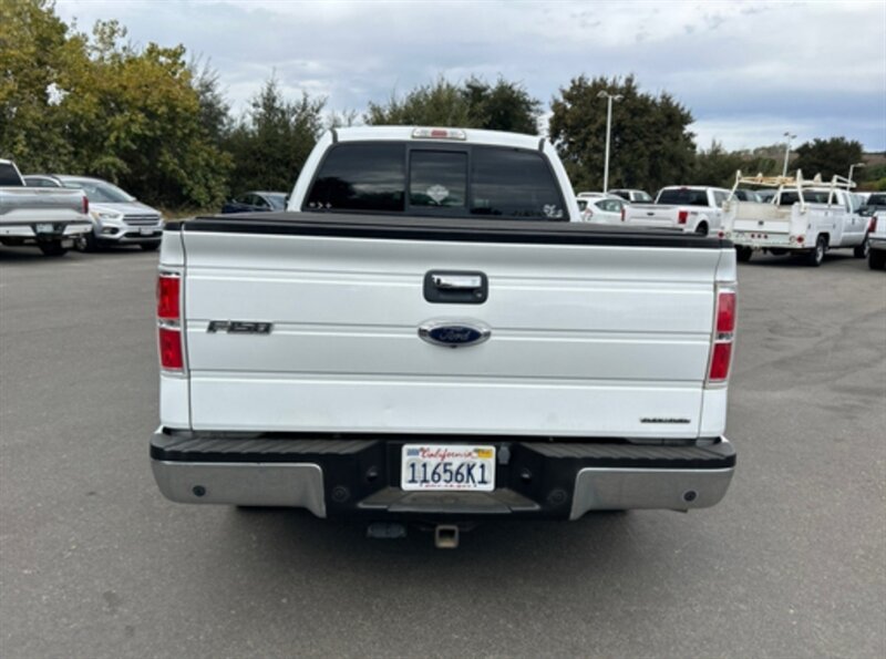 2013 Ford F-150 XLT photo 20