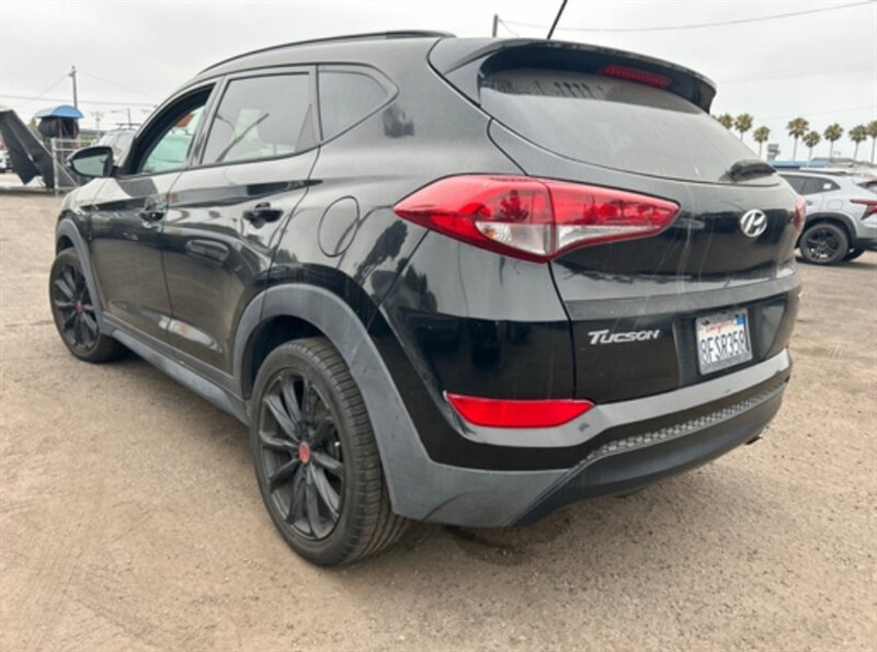 2017 Hyundai Tucson Night photo 5