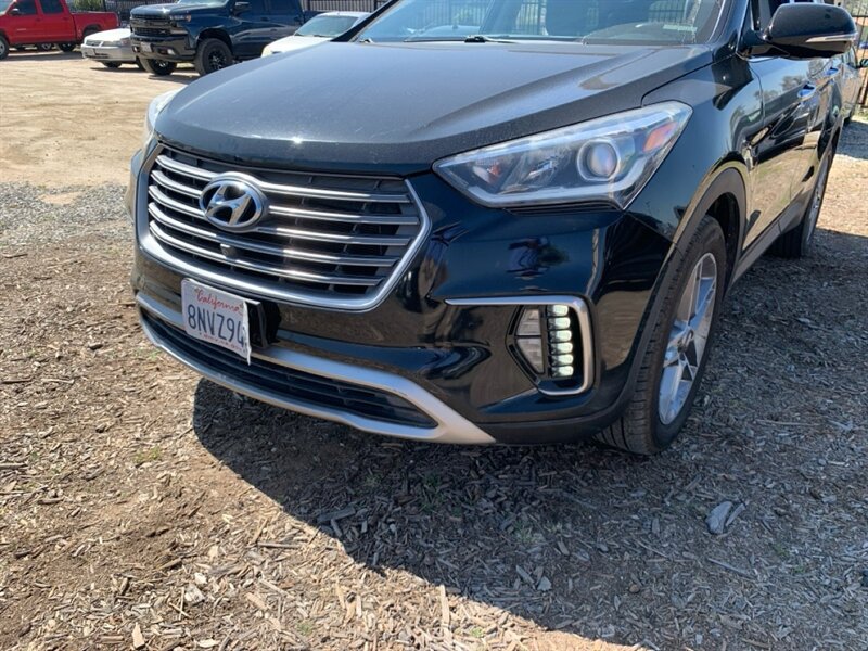 2017 Hyundai Santa Fe SE Ultimate photo 15