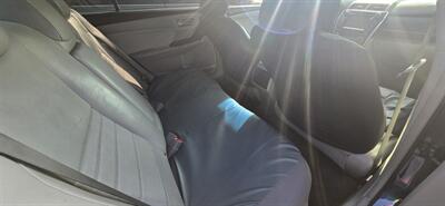 2015 Toyota Camry XLE V6   - Photo 12 - Bell, CA 90201