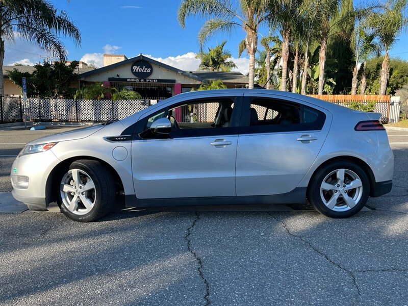 2015 Chevrolet Volt Base photo 8