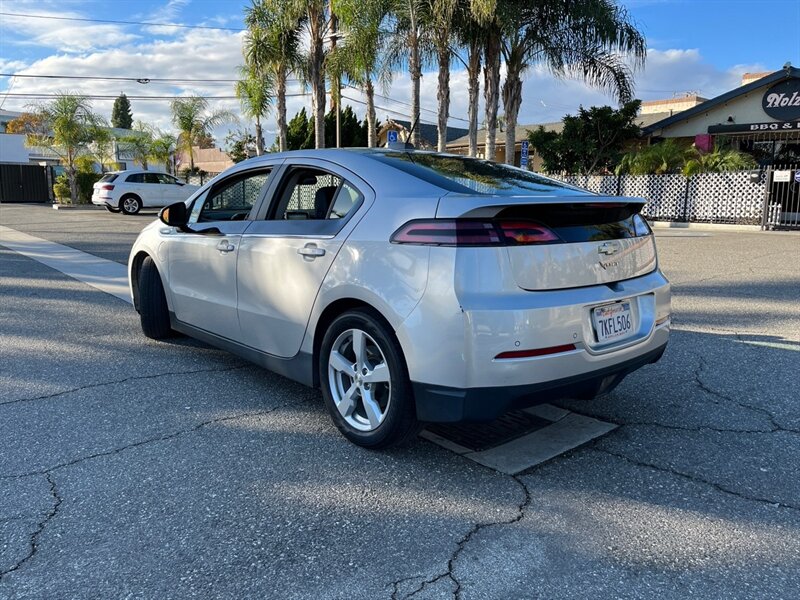 2015 Chevrolet Volt Base photo 7