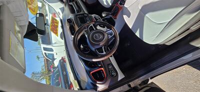 2015 Jeep Renegade Latitude   - Photo 9 - Bell, CA 90201