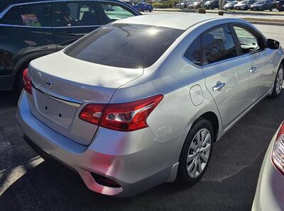 2019 Nissan Sentra S   - Photo 5 - Bell, CA 90201