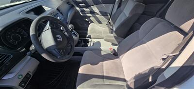 2014 Honda CR-V LX   - Photo 8 - Bell, CA 90201