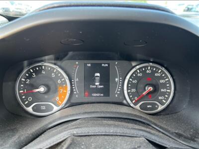2017 Jeep Renegade Sport   - Photo 9 - Bell, CA 90201