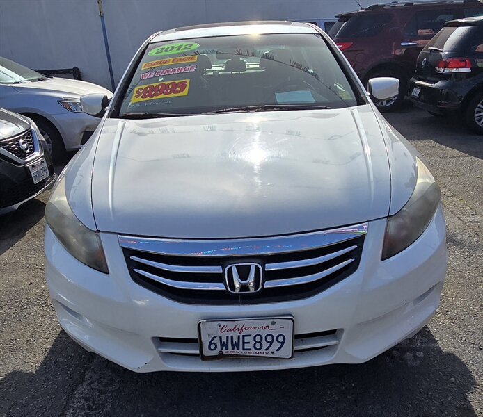 2012 Honda Accord EX-L V6 w/Navi   - Photo 1 - Bell, CA 90201