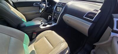 2015 Ford Explorer XLT   - Photo 12 - Bell, CA 90201