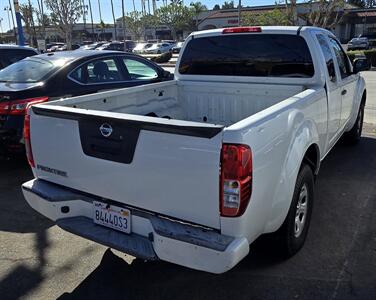 2017 Nissan Frontier S   - Photo 6 - Bell, CA 90201
