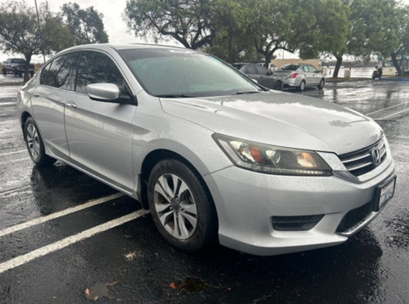 2014 Honda Accord LX photo 5