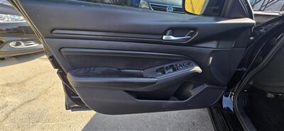 2019 Nissan Altima 2.5 S   - Photo 8 - Bell, CA 90201