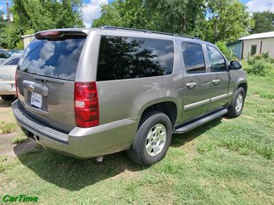 2008 Chevrolet Suburban LT   - Photo 4 - Rosenberg, TX 77471