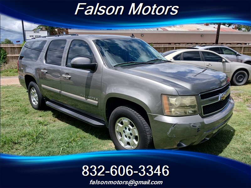 2008 Chevrolet Suburban LT - Photo 1 - Rosenberg, TX 77471