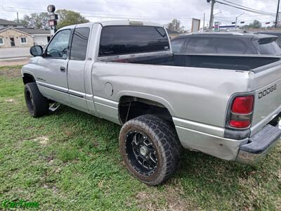 2001 Dodge Ram 1500 SLT   - Photo 4 - Rosenberg, TX 77471
