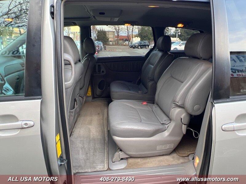 2006 Toyota Sienna XLE photo 20