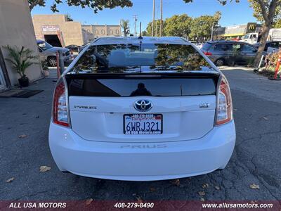 2012 Toyota Prius Three   - Photo 8 - San Jose, CA 95116