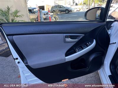 2012 Toyota Prius Three   - Photo 15 - San Jose, CA 95116