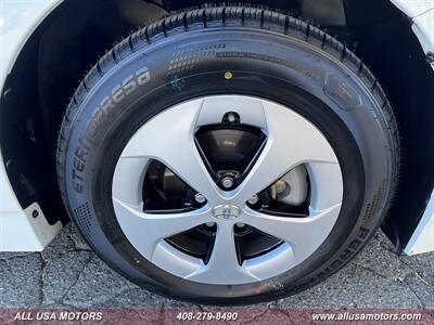 2012 Toyota Prius Three   - Photo 13 - San Jose, CA 95116