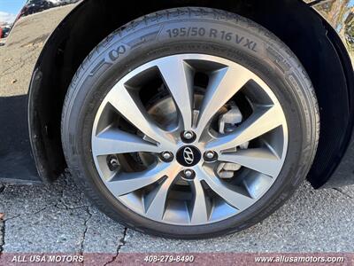 2017 Hyundai ACCENT SE   - Photo 11 - San Jose, CA 95116