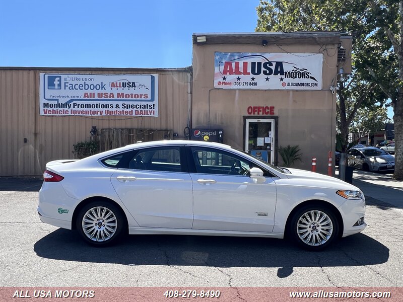 2014 Ford Fusion Energi Titanium  