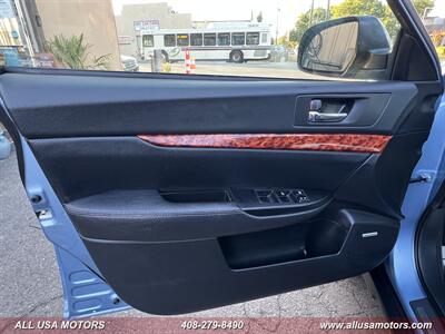 2012 Subaru Outback 2.5i Limited   - Photo 16 - San Jose, CA 95116