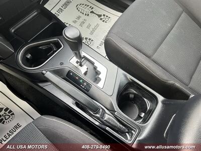 2017 Toyota RAV4 XLE   - Photo 38 - San Jose, CA 95116