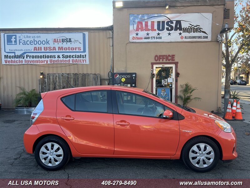 2012 Toyota Prius c One  