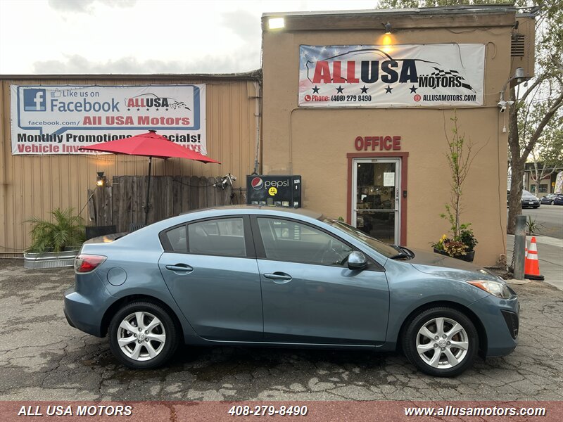 2010 Mazda Mazda3 i Touring  